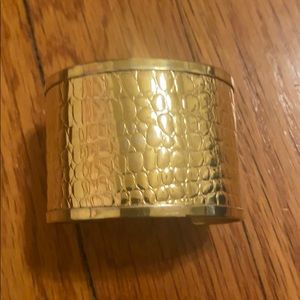 Cuff bracelet